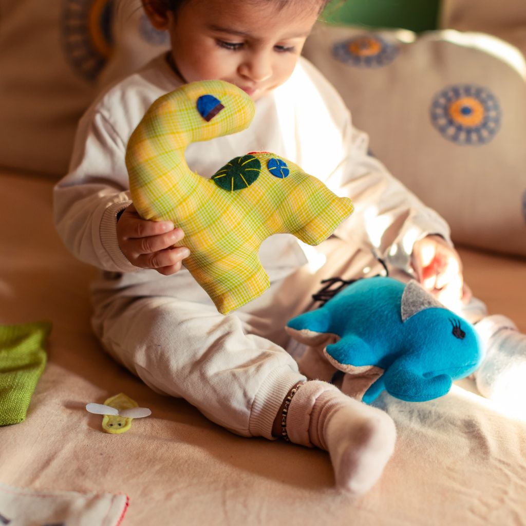 The Science Behind Soft Toys: How Plush Toys Help Early Development