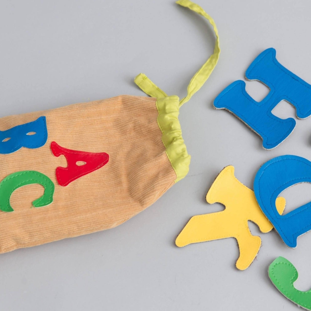 English alphabet bag - Child's Cup Full